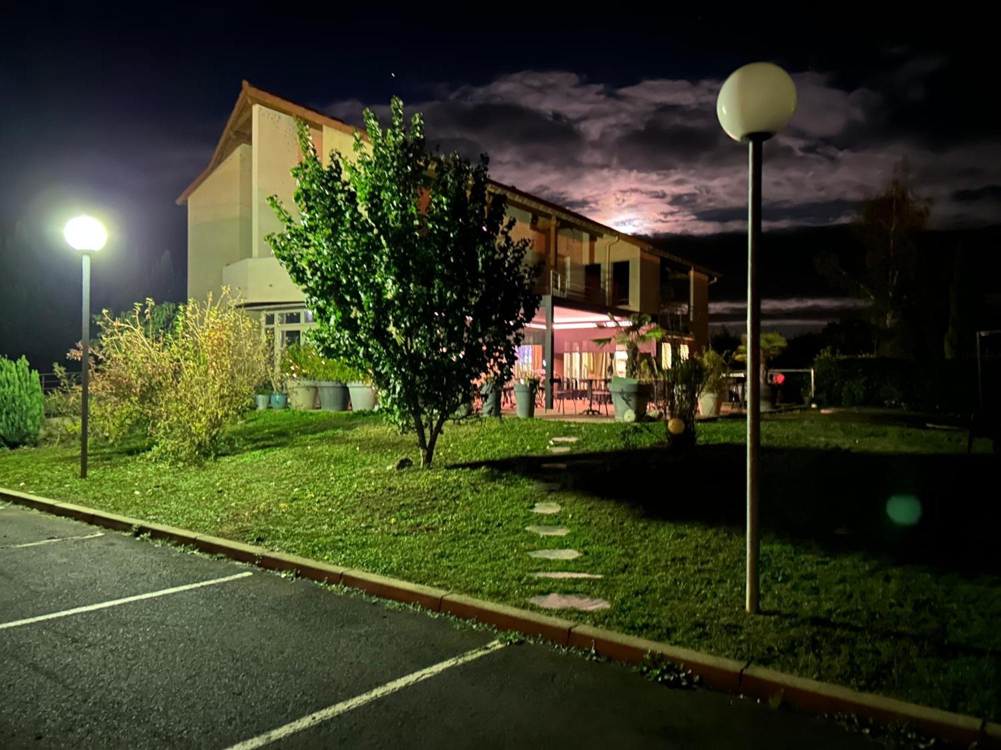 Abel Hotel Langeac Exterior foto